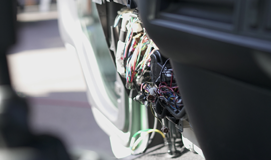 トラックエンジンルーム | 神栖市 デンソーサービスステーション 磯野電機